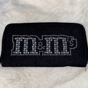 M & M DENIM WALLET IN EXCELLENT USED CONDITION
